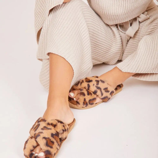 fluffy leopard print slide on slippers with solid base